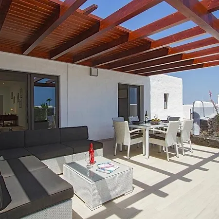 Puerto Del Carmen Sleeps 8 Pool Wifi * بويرتو ذيل كارمين